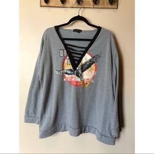 OVERSIZED GRAPHIC SWEATER